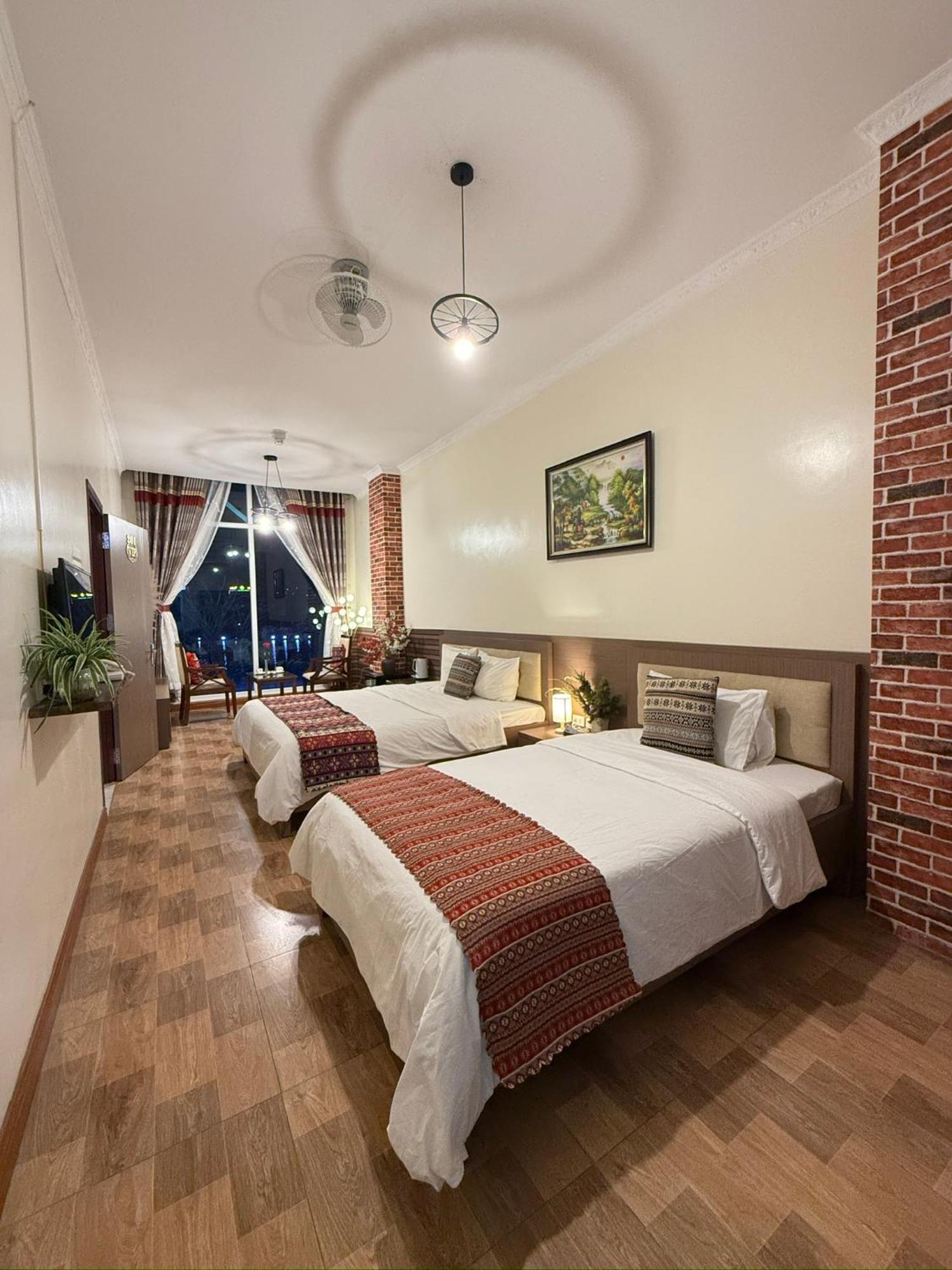 Anh Hong Hotel Ta Lan Than Kültér fotó